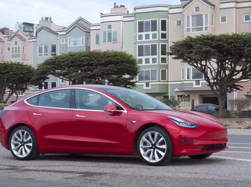 Tesla Model3 ya está disponible en México