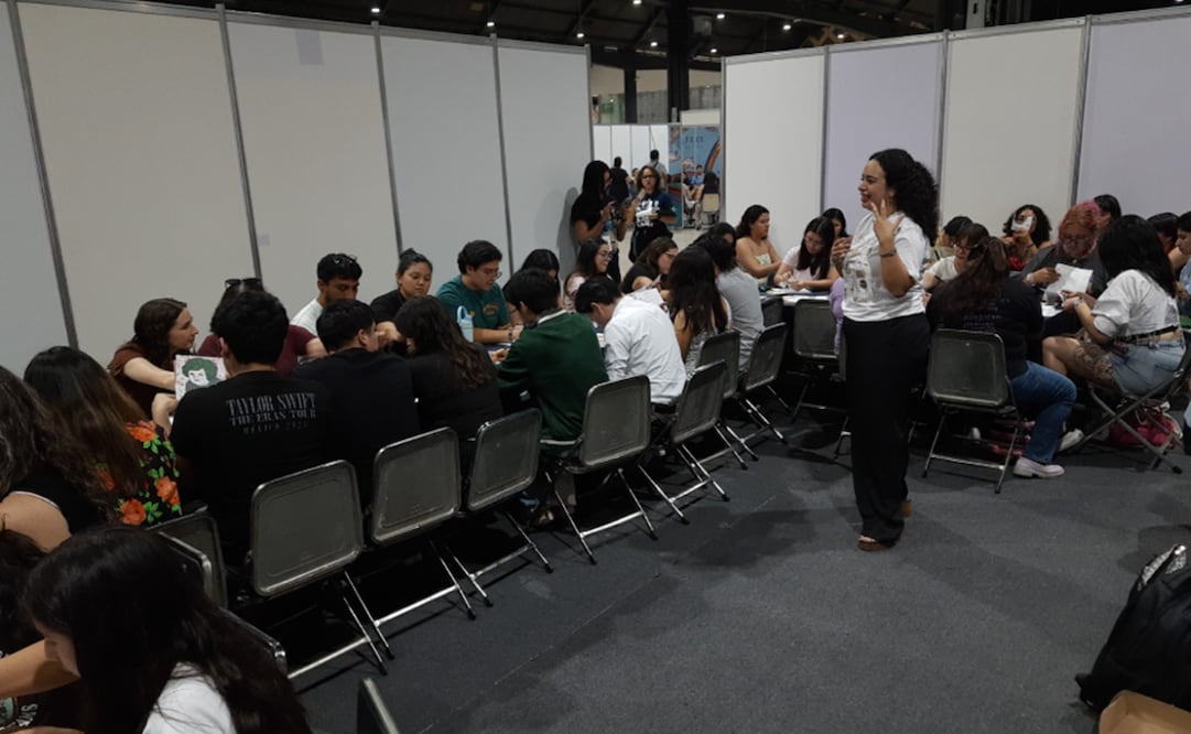 En la FILEY se impartió un taller llamado “El departamento de las poetas torturadas”. Foto: Frida Juárez/EL UNIVERSAL.