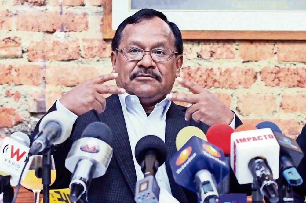 Alejandro Sánchez Camacho confía en que en los próximos 15 días se logren conciliar posturas y elegir al nuevo presidente interino del sol azteca (ARCHIVO. EL UNIVERSAL)