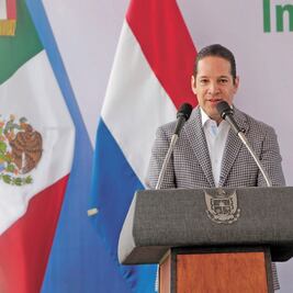 Gobernador acusa a testigo por daño moral