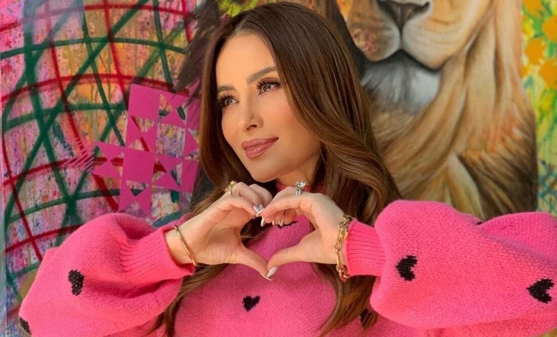 Las flores aportan gran estilo a los trajes de baño / Foto: Instagram @cynoficial