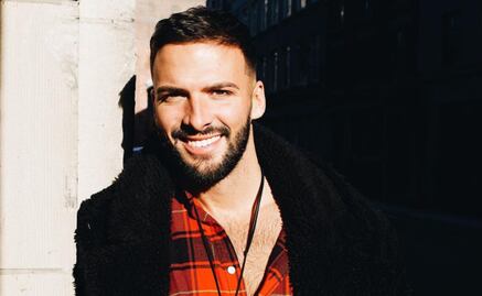 Influencer canadiense con Covid varado en Cancún, fingió estar contagiado en el pasado