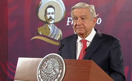 AMLO retoma sus críticas a Iberdrola por contratar a Calderón... a horas de comprarle 13 plantas