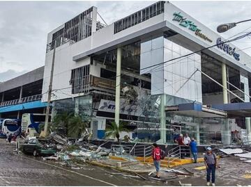 "Todos está bien", dice DIF de Tequixquiac sobre adultos mayores del Edomex varados en Acapulco por "Otis"
