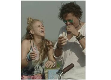 "Currambera", la canción que Carlos Vives le regala a Shakira por sus 45 años