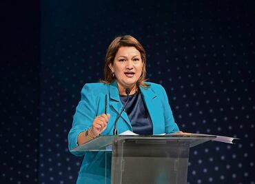 “Que salgan del clóset y paguen impuestos”