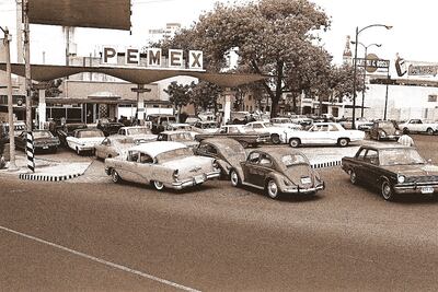 Bajan luz y gasolinas, pero suben servicios