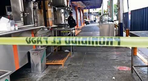 Indagan si riña entre exconvictos originó una balacera