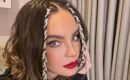 Belinda luce sensual vestido rojo con hombros descubiertos