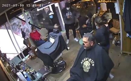 Captan violento asalto en barbería de Toluca; se llevaron hasta el auto de un cliente