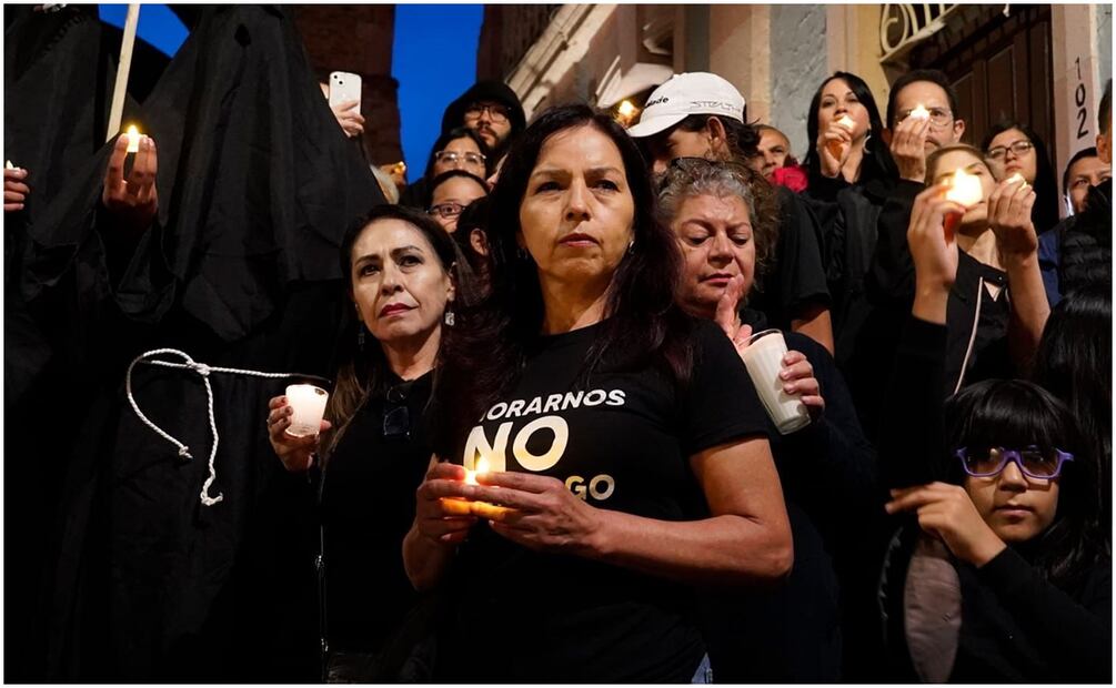 De luto, abogados, jueces y magistrados siguen protestando contra Reforma Judicial en los estados. Foto: Diana Valdez / EL UNIVERSAL