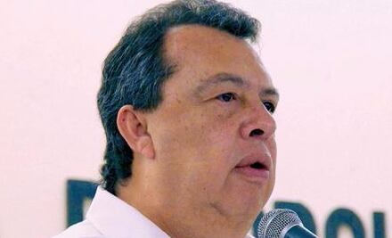 Aguirre y Ortega en las pesquisas de Ayotzinapa