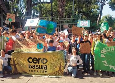 Se manifiestan contra el cambio climático