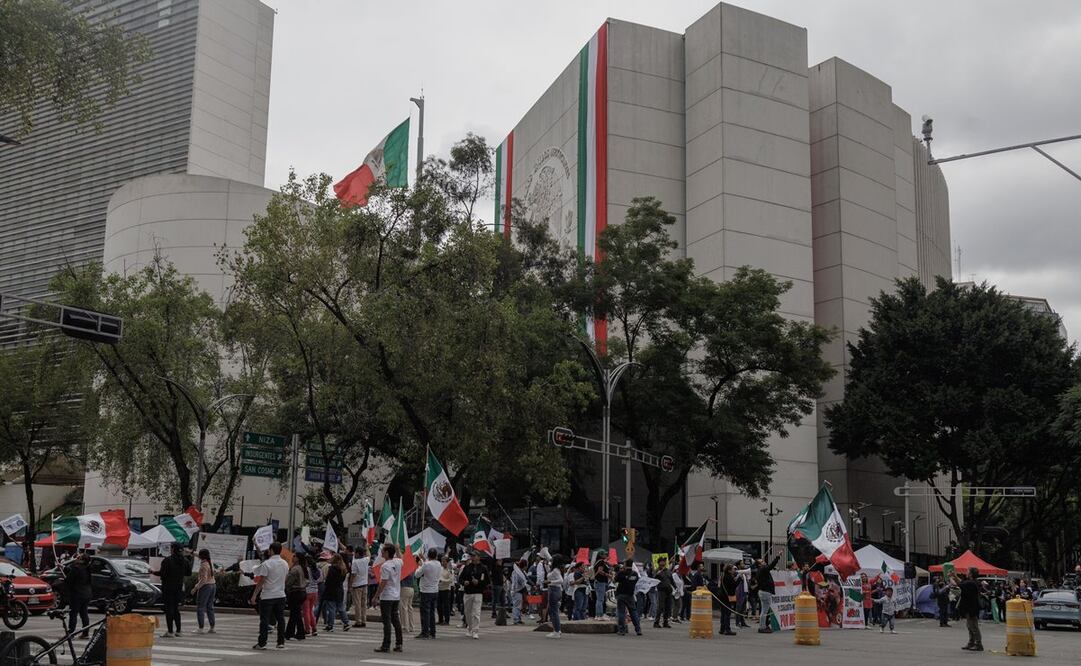 Diversos grupos a favor y contra la reforma judicial marcharán este domingo rumbo al Senado de la República. Foto: Yaretzy Osnaya / EL UNIVERSAL