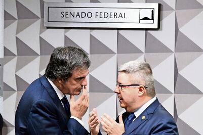 Ven “plenas razones” para destituir a Dilma