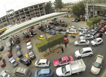 SHCP echa mano para bajar gasolina