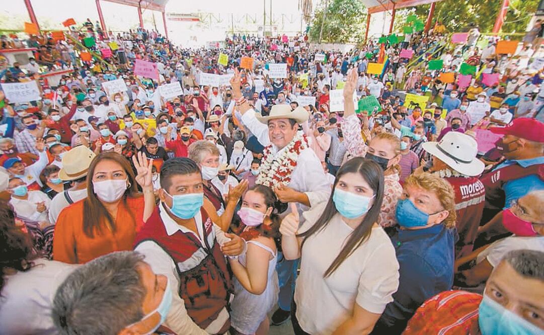 Durante sus mítines de ayer, Félix Salgado insistió en que no hizo precampaña, pese a los videos que grabó para anunciar su registro como aspirante a la candidatura de Morena. Foto: ESPECIAL