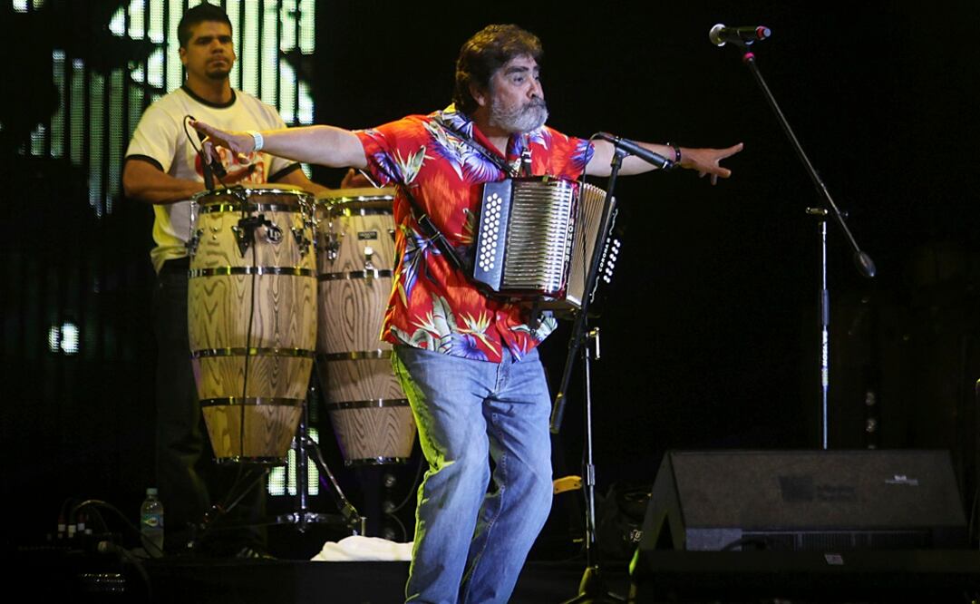 Celso Piña no dejó de trabajar porque creía que así iba a mejorar.