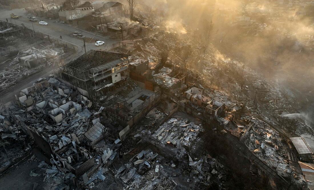 Suben a 122 los fallecidos por incendios forestales en Chile