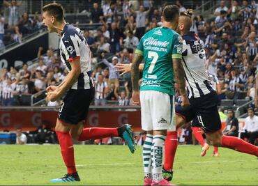 Rayados logra remontada agónica ante León