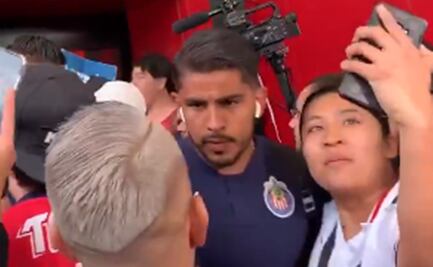 Miguel Ponce se disculpa por agredir a aficionado