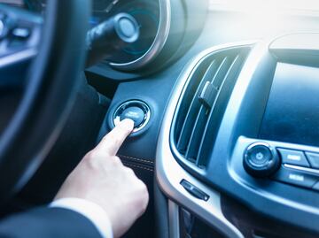 Qué evitar en un coche automático para no dañarlo