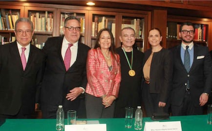 Dan medalla Francisco Ibarra López al Mérito Empresarial en Comunicación 2026 a Ramón Alberto Garza; destacan su trayectoria profesional