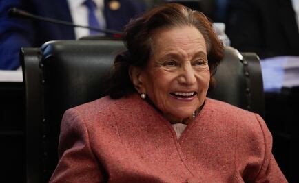 Viaja Ifigenia Martínez a Canadá para dar conferencias sobre economía