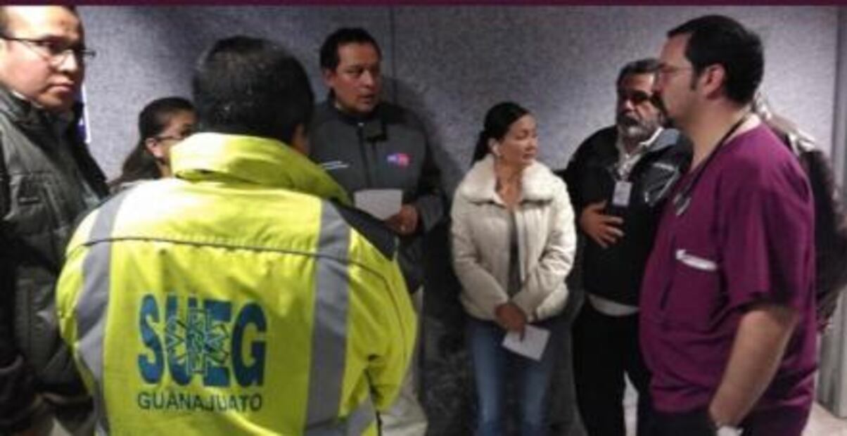 Mueren ocho en accidente de autobús en Guanajuato