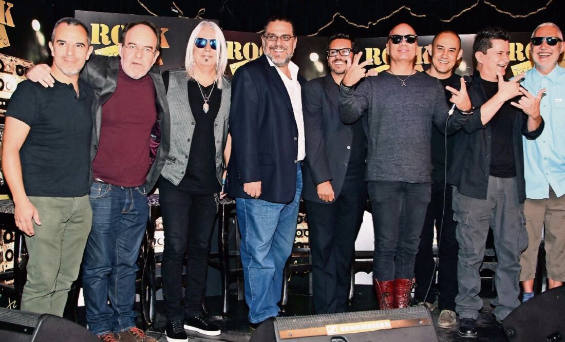 Diversos músicos de esta oleada, interpretaron con Romo temas que ocasionaron aplausos desmedidos (CLASOS)