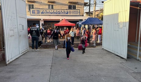 "Nos informaron del filtro, pero no llegó nada"; directivos denuncian falta de insumos contra sarampión en escuelas en Neza y Chimalhuacán