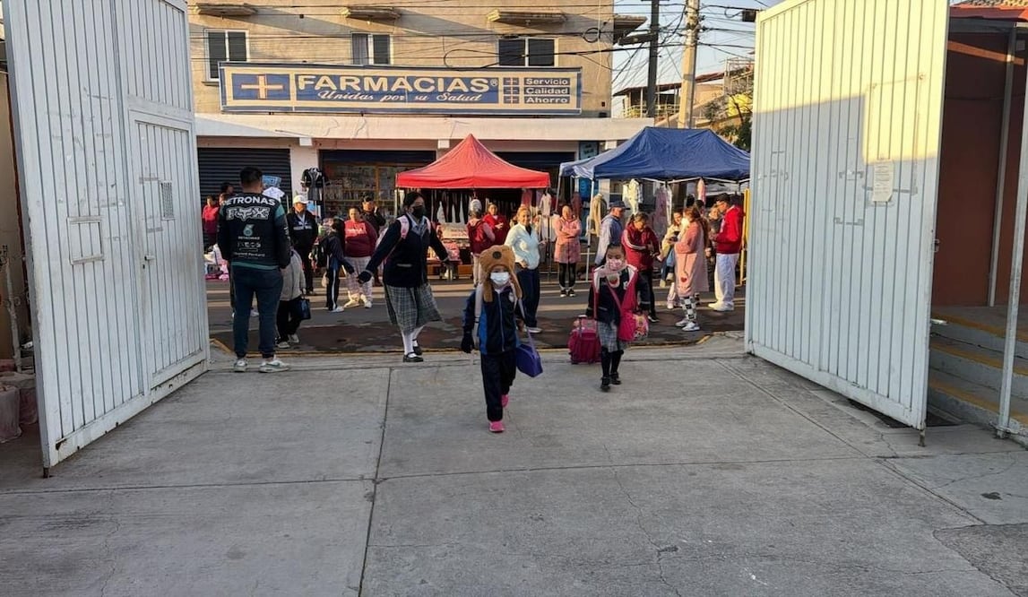 Escuelas de Neza y Chimalhuacán sin insumos; fallan filtros sanitarios contra el sarampión. Foto: Emilio Fernández