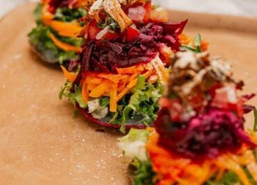 Así es el restaurante de la chef tzotzil, Claudia Ruiz que cierra por inseguridad