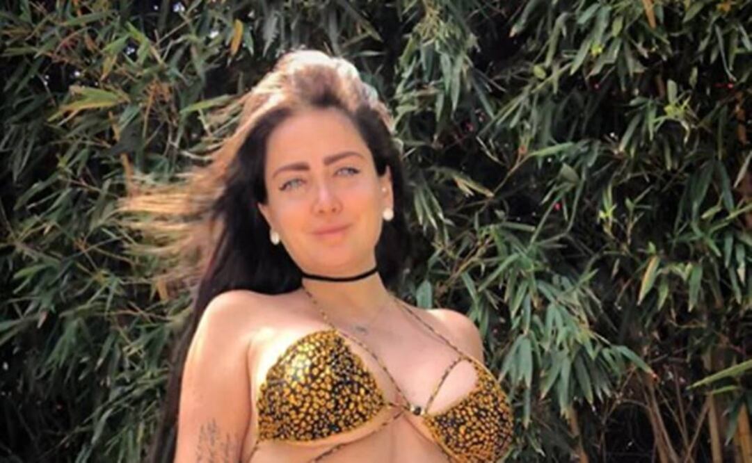 Celia Lora suele publicar imágenes en donde luce su lado  más sexy Foto: Instagram