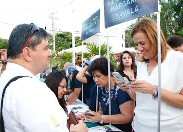 Zavala instalará módulos en 100 ciudades para recabar firmas