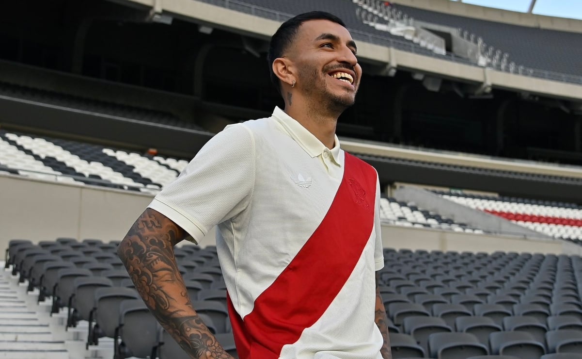 Ángel Correa gia nhập River Plate củng cố sức mạnh chuẩn bị cho Torneo Clausura (Ảnh: @RiverPlate en X)