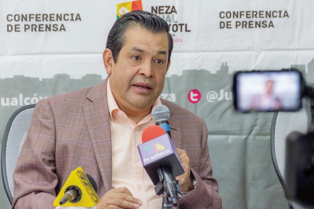 Opciones. Juan Hugo de la Rosa afirmó que las 17 obras anunciadas serán un golpe a los ciudadanos. FOTO: CORTESÍA