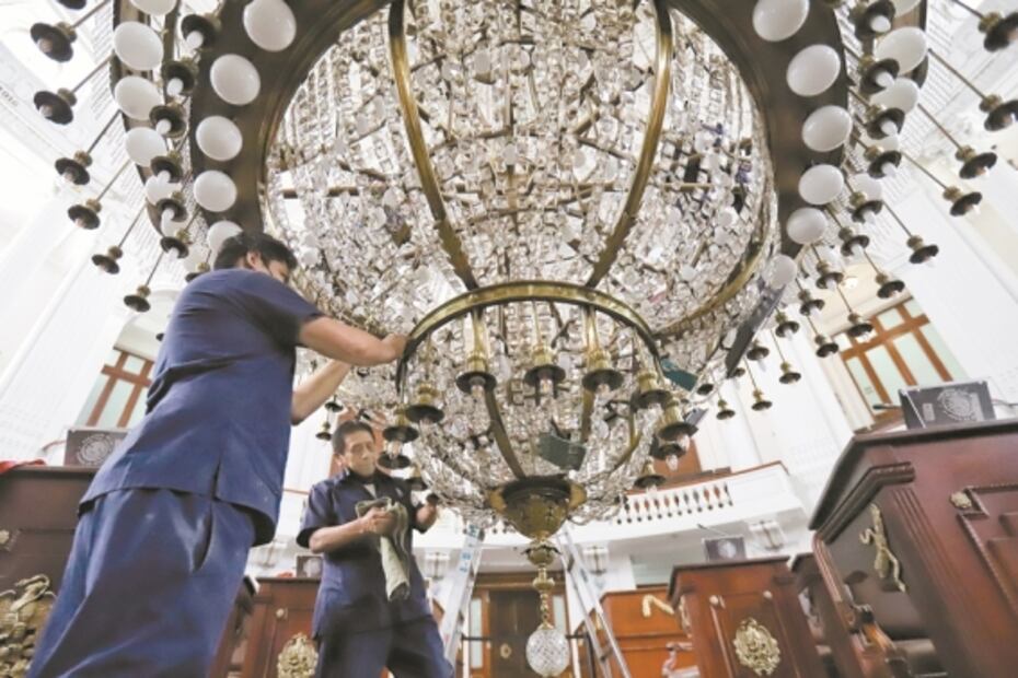 Candil centenario de Donceles: la luz antigua de la sede del Congreso CDMX