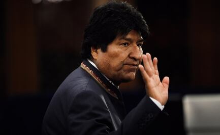 Políticos mexicanos chocan en redes tras renuncia de Evo Morales