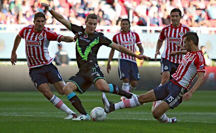 Chivas deja ir la victoria en el Omnilife