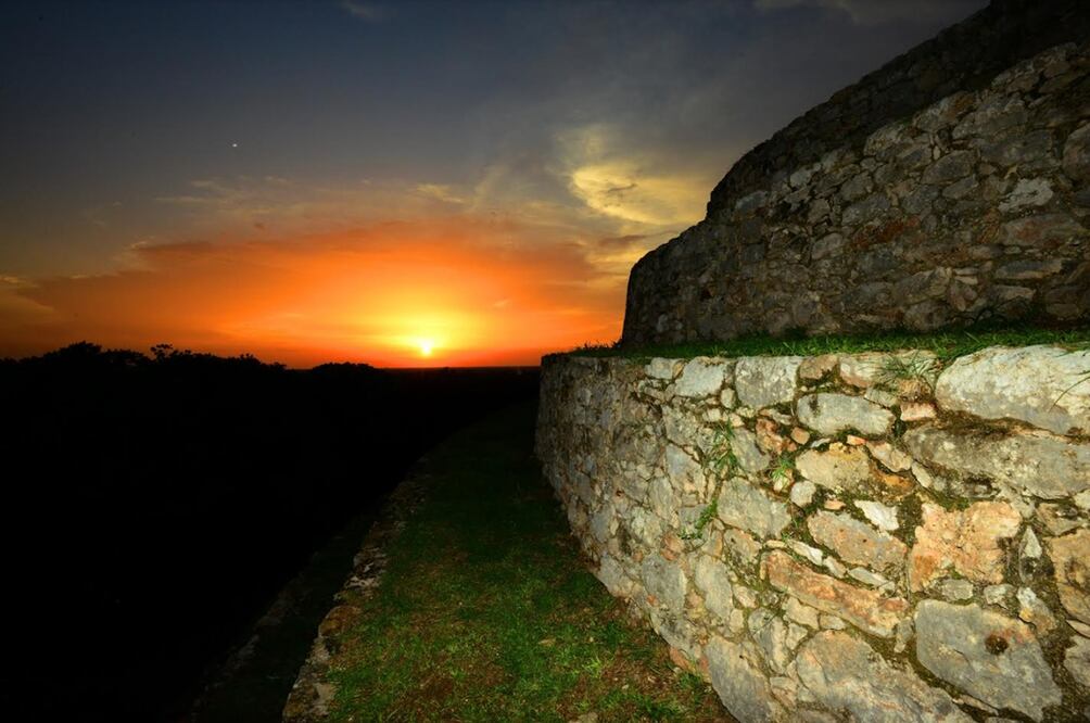 Pirámide maya de la zona de Izamal.
Foto: INAH