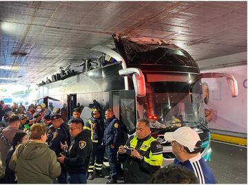 FOTOS: Accidente de autobús en Viaducto dejó 14 lesionados; chofer se dio a la fuga