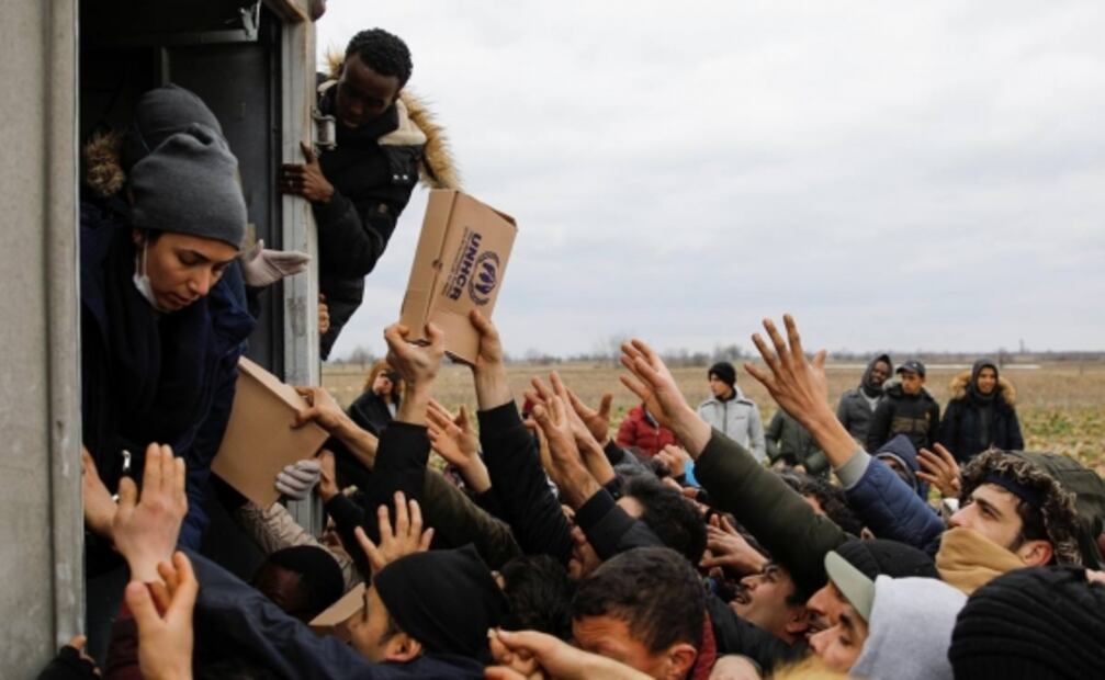 Turquía amenaza con oleada de migrantes para obtener apoyo contra Siria