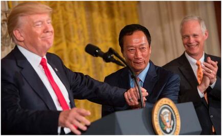 Trump anuncia millonaria inversión de Foxconn