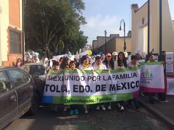 "No buscamos ofender a nadie", dicen manifestantes en Toluca