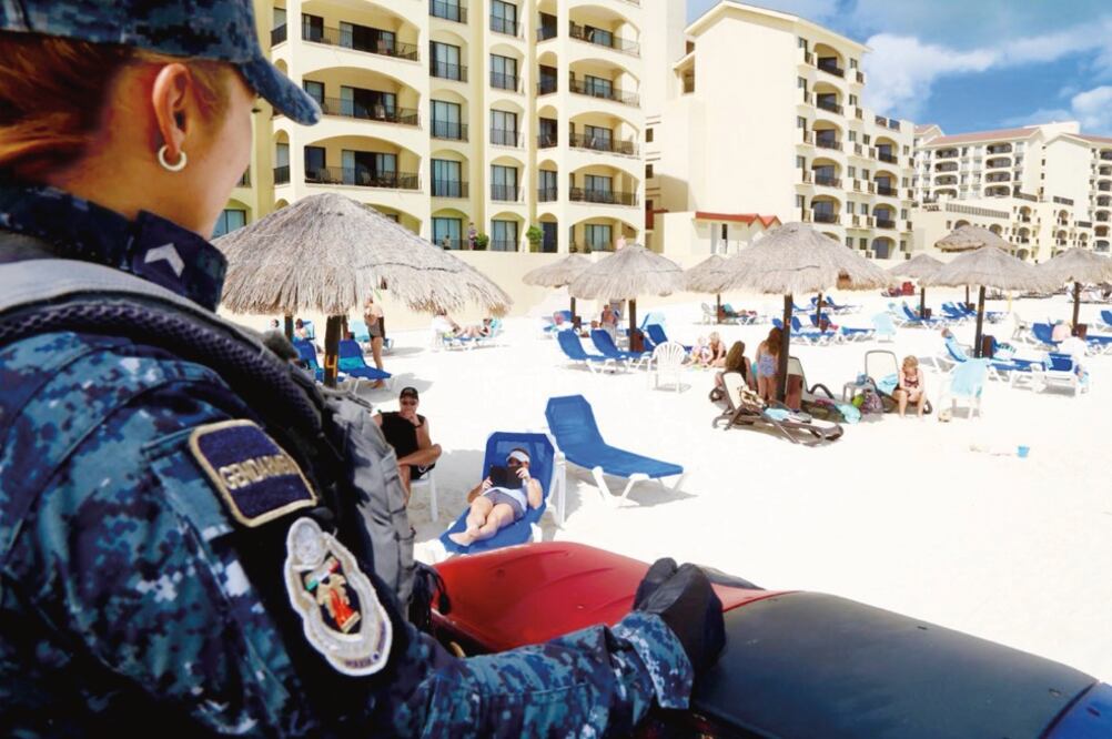 Con el operativo las autoridades federales tienen el objetivo de capturar a los delincuentes y restablecer la seguridad en el país (ESPECIAL)