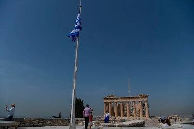 El calor no da tregua y Grecia cierra la Acrópolis por segundo día consecutivo
