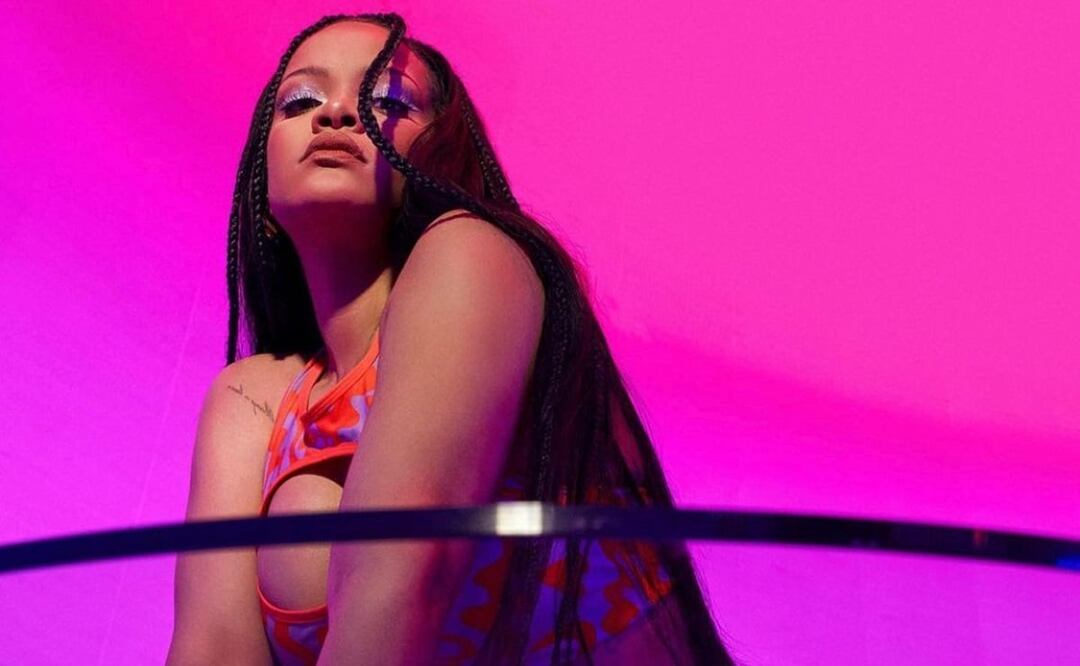 Rihanna protagoniza una portada de Vogue de marzo con su familia / Foto: Instagram @bagalriri
