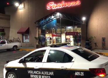 Roban 2 jóvenes joyería de Sanborns en la Venustiano Carranza