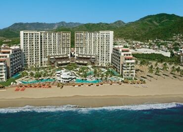 Hoteles de Puerto Vallarta ofrecen pruebas gratis de Covid a huéspedes de EU y Canadá